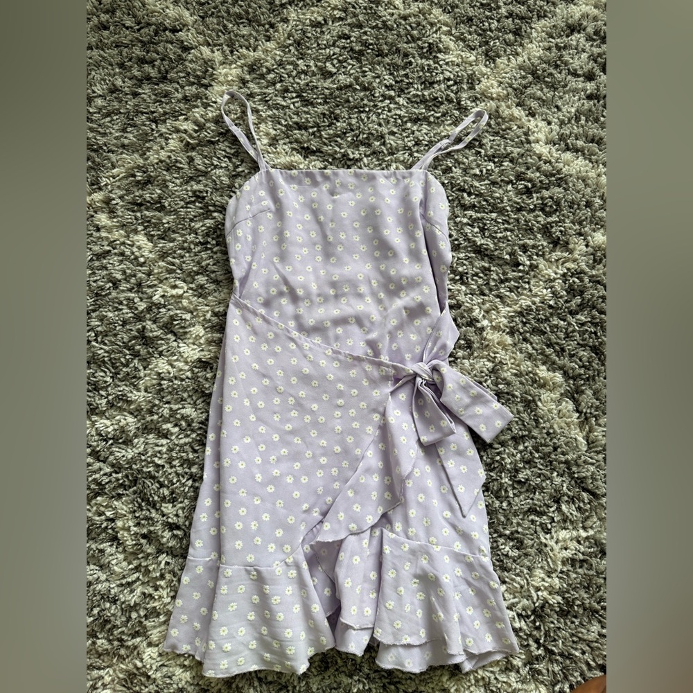 Chic Lavender Floral Mini Dress